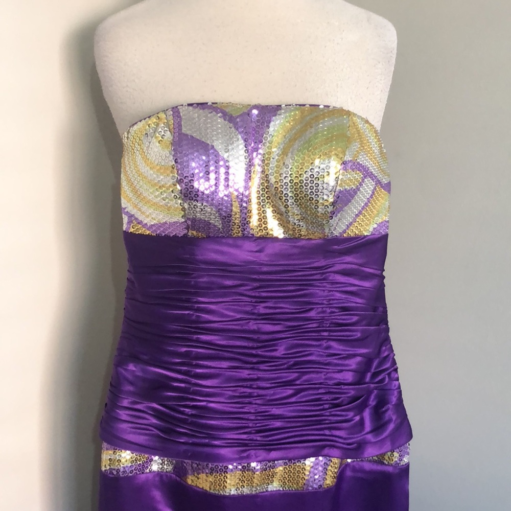 Cire purple and gold strapless gown. - Picture 3 of 9
